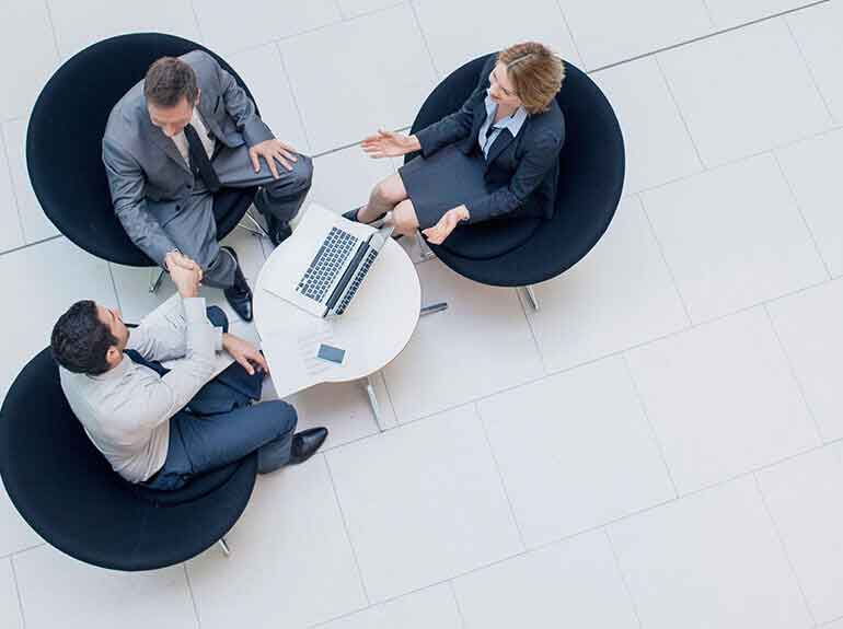 信息轰炸在线使用免费